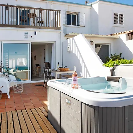 Luxury Oceanfront Villa